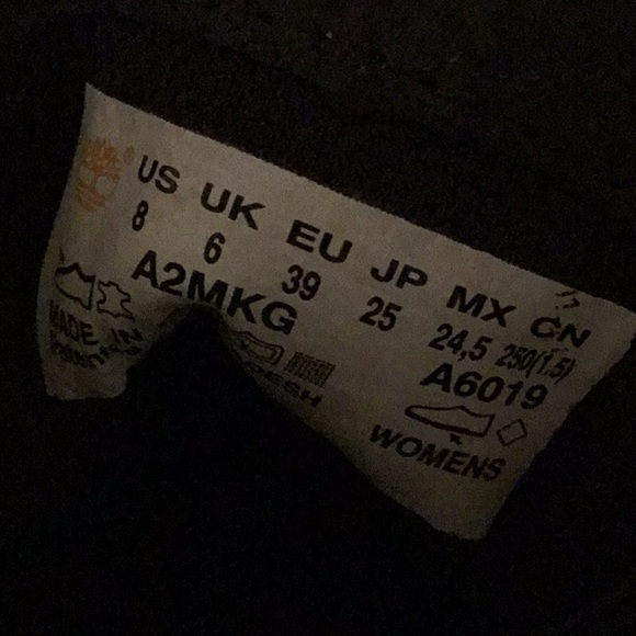 Timberland Laced Boots - Picture 11 of 11